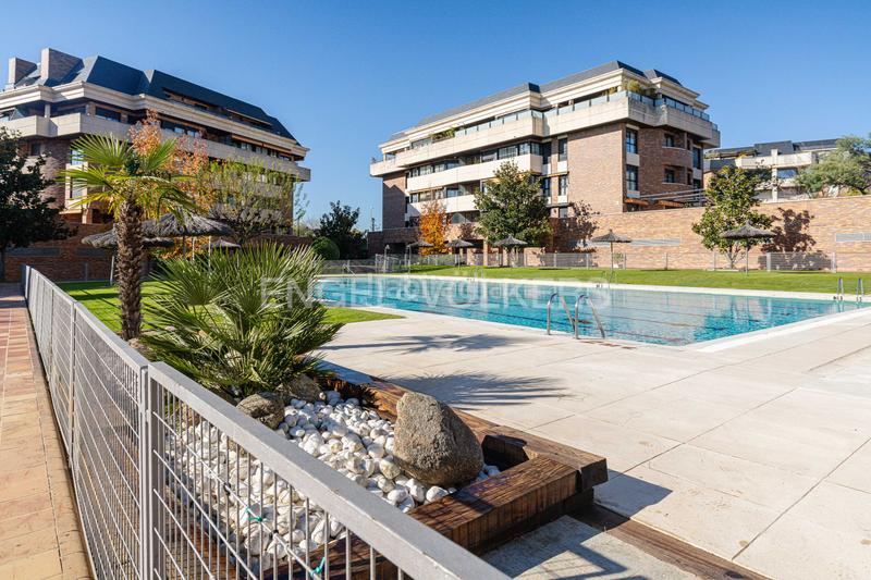 Foto d4c359b1-050e-4874-b7b0-249c05c6bab6. Location appartement avec chauffage parking piscine dans Majadahonda