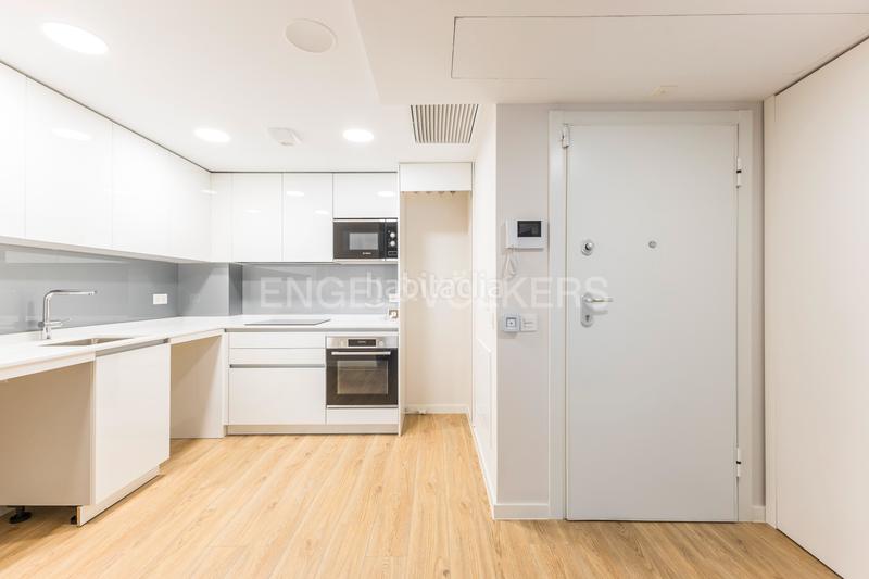 Foto d96dd607-44a0-41c1-8a67-e71ba4ef656f. Lloguer apartament amb calefacció aparcament piscina a Madrid