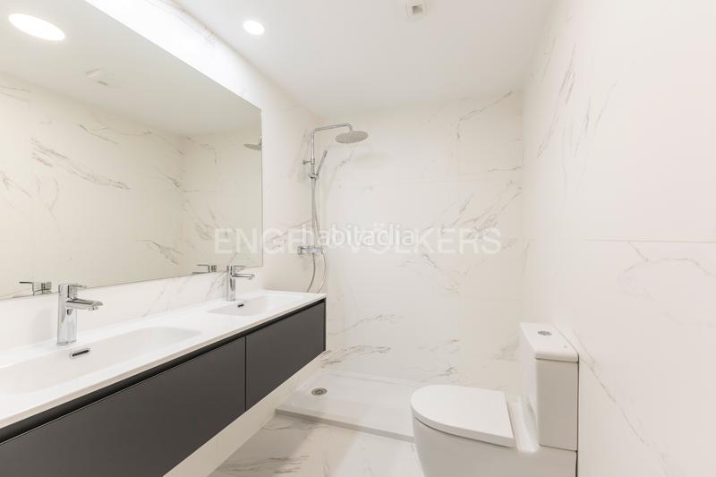 Foto fd516259-ccf8-430c-8870-cf896c58c759. Lloguer apartament amb calefacció aparcament piscina a Madrid