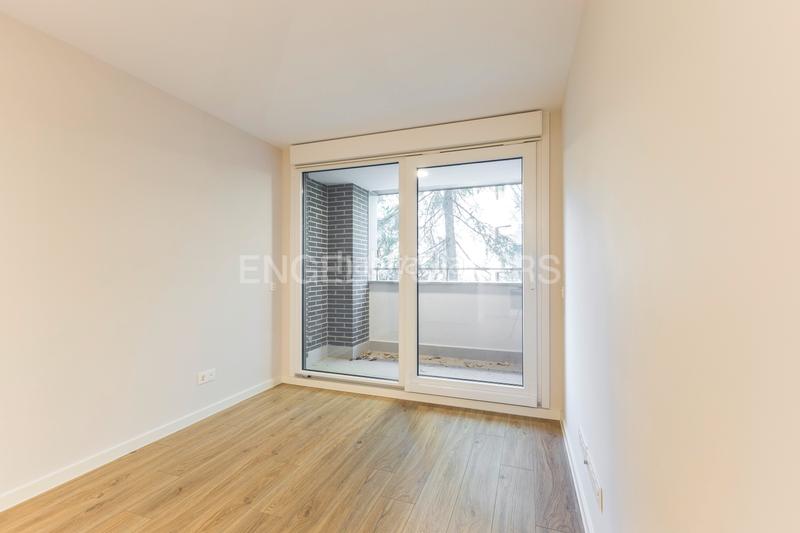 Foto ce9178c8-2870-463d-9dbd-c793b5ce6247. Rent apartment with heating parking pool in San Juan Bautista Madrid