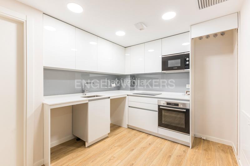 Foto db7e07d4-740c-4f1b-833d-6be4e1022be5. Rent apartment with heating parking pool in San Juan Bautista Madrid