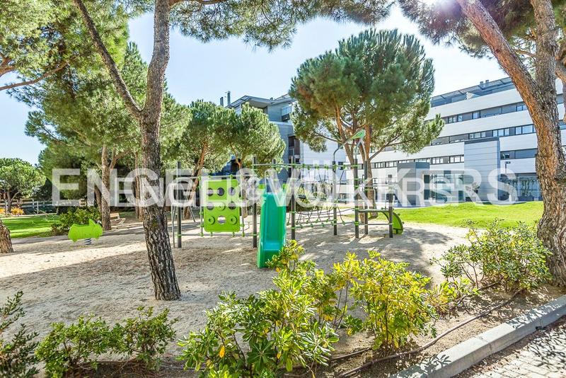 Foto 91272242-6597-46d7-88fb-46c2d17fc2eb. Alquiler apartamento fabuloso piso en rosa martin los satelites en Majadahonda