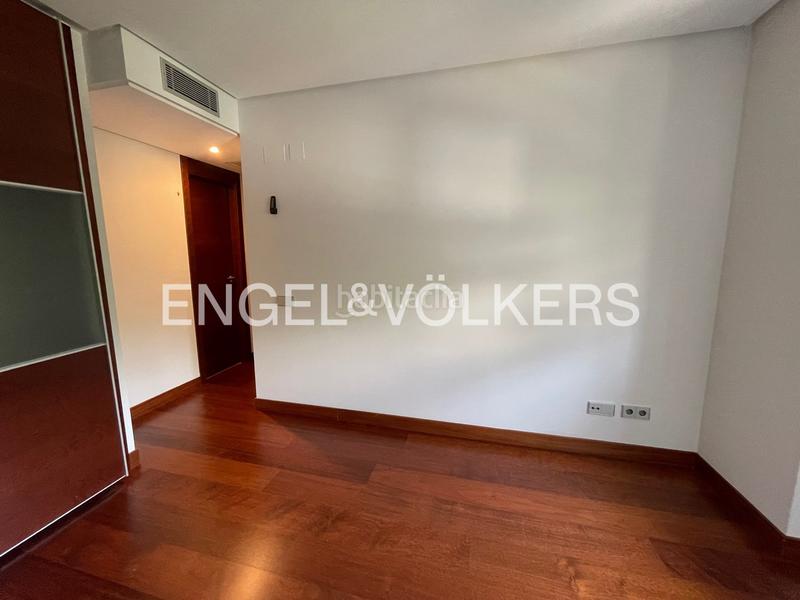 Foto 31b9fb2c-e355-430d-8d61-e01551d81095. Location appartement avec chauffage parking dans Golf-El Carralero Majadahonda