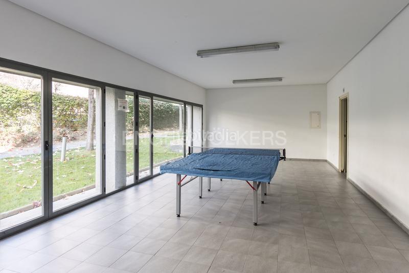 Foto 8fcff101-461f-402a-8067-27ff910fc1d0. Location attique avec chauffage parking piscine dans Madrid