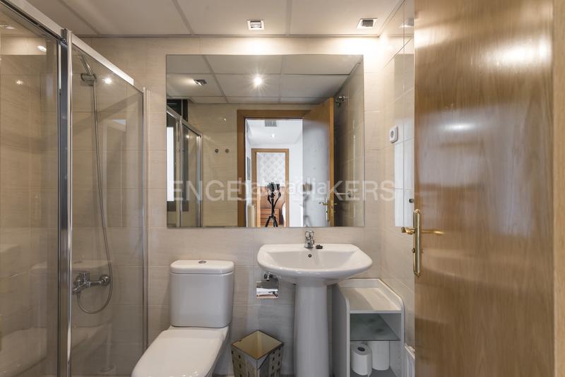 Foto 56186136-547d-470a-b2aa-0b10e7db60b0. Rent penthouse with heating parking pool in Sanchinarro Madrid