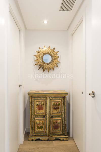 Foto e5bf2908-d24d-444e-bf82-a98061e38039. Rent penthouse with heating parking pool in Sanchinarro Madrid