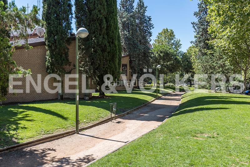 Foto e48fb7b7-8e85-41b3-89ce-77ef223e66d9. Appartement avec chauffage parking piscine dans Castilla Madrid