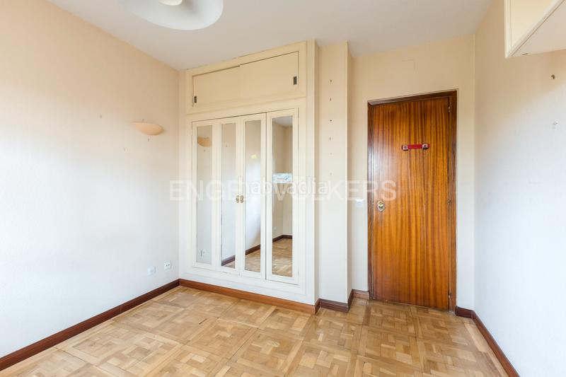 Foto 9ea19bcf-6e54-4c15-ae25-b6c18b4d2703. Appartement avec chauffage parking piscine dans Nueva España Madrid