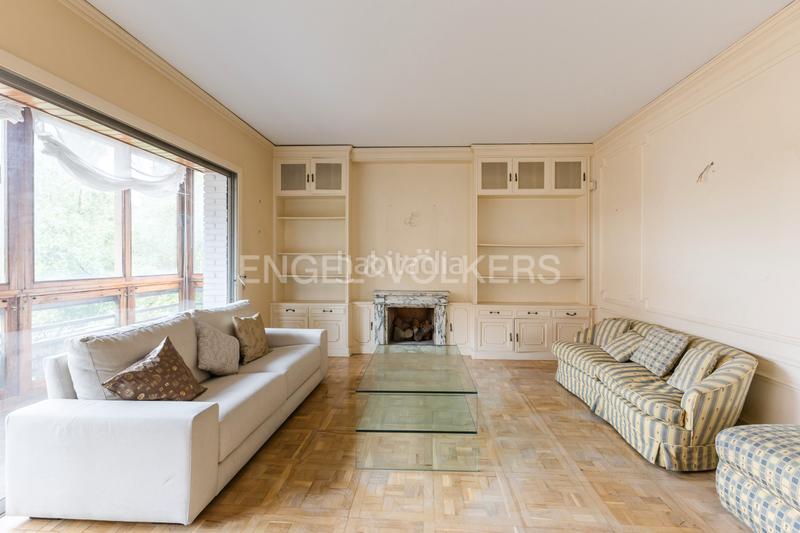 Foto fe0b3929-bf4f-4f1e-b0cb-fcdbd56b47c4. Appartement avec chauffage parking piscine dans Nueva España Madrid