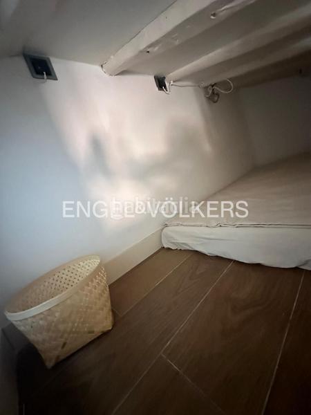 Foto 81b3513c-3b1a-45b9-ba6c-fa808a582095. Rent studio with heating in Sol Madrid