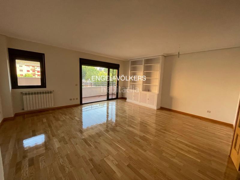 Foto f48e7fe1-08f7-491b-a6c5-f7bdc6d4fd76. Location appartement avec chauffage dans Somosaguas Pozuelo de Alarcón