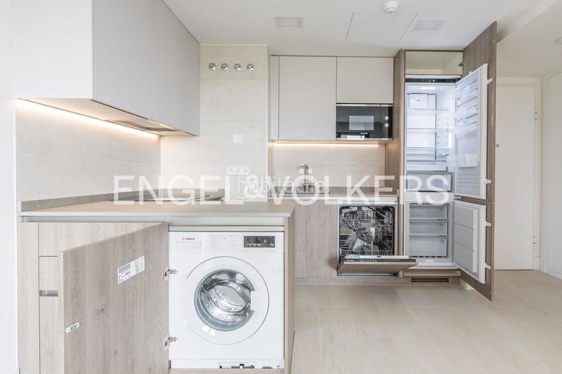 Foto 84e9f204-41d3-46f9-88e7-b5ebad911c77. Location appartement avec chauffage parking piscine dans Madrid