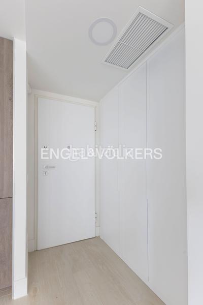 Foto 6c84b3f9-7ca6-4883-9463-7647d9160899. Miete appartement mit heizung parking pool in Estrella Madrid