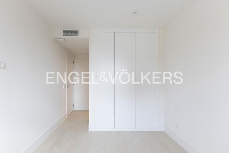 Foto 99f9f0c3-6e47-45da-ba3e-66835c9b6079. Miete appartement mit heizung parking pool in Estrella Madrid