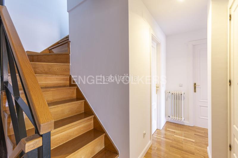 Foto 87c10062-e532-4b6b-8b0d-09121f78fe0b. Alquiler casa adosada fantástica casa adosada en Encinar de los Reyes La Moraleja