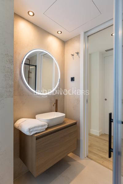 Foto 0a1a9f02-7939-440f-8a1d-9d274f8de9eb. Appartement mit heizung in Cuatro Caminos - Azca Madrid