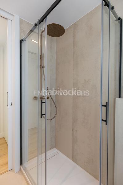 Foto 2038b37f-d10e-4c64-b32e-e478361002fe. Appartement mit heizung in Cuatro Caminos - Azca Madrid