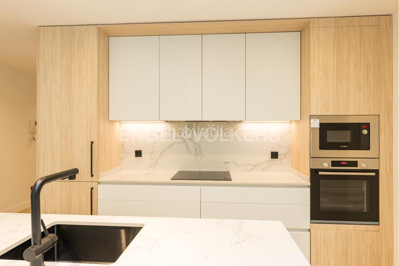 Foto 3e7412e9-3b4c-4aa0-9c63-5feabdb7688c. Appartement mit heizung in Cuatro Caminos - Azca Madrid