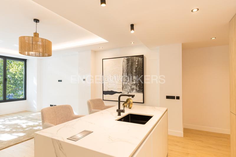 Foto d02736bd-29b8-4c48-9864-ae5f8e3939f7. Appartement mit heizung in Cuatro Caminos - Azca Madrid