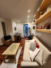 Location Appartement à Lista. Acogedor bajo interior con dos patios privativos en el barrio de