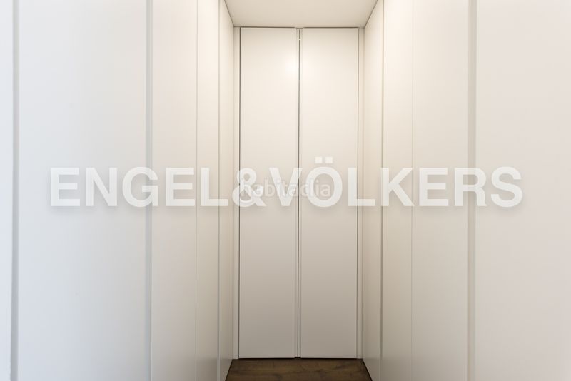Foto 7de3d603-5346-4bbe-9858-d82d429e8dbf. Apartament amb calefacció aparcament piscina a Universidad-Malasaña Madrid
