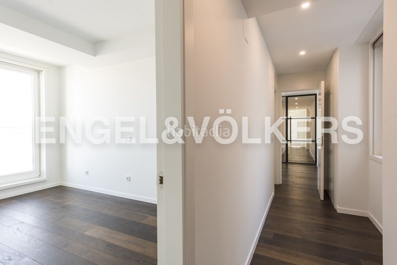Foto e84c29f4-dbbb-49ac-93e1-268c57d7df78. Apartament amb calefacció aparcament piscina a Universidad-Malasaña Madrid