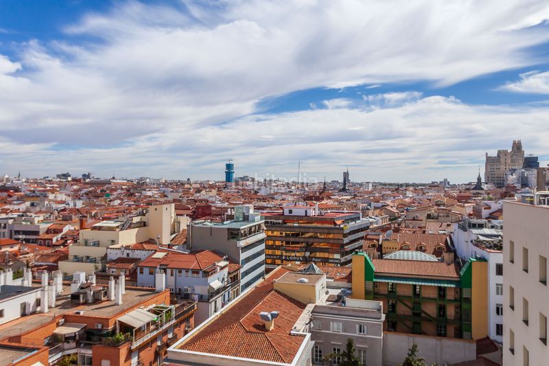 Foto e9363185-362c-4388-812a-3357d6f7e2a6. Apartament amb calefacció aparcament piscina a Universidad-Malasaña Madrid