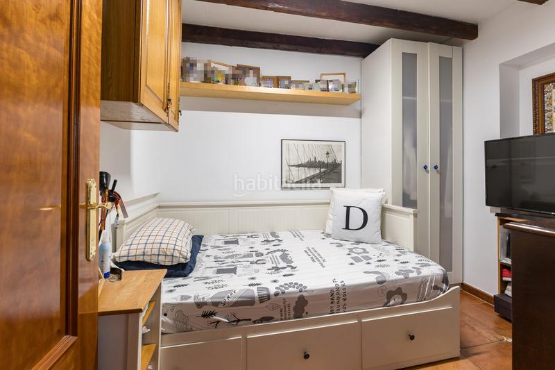 Foto 4d86a99d-de48-4590-8797-eba3d707cce1. Dachwohnung mit heizung in Lista Madrid