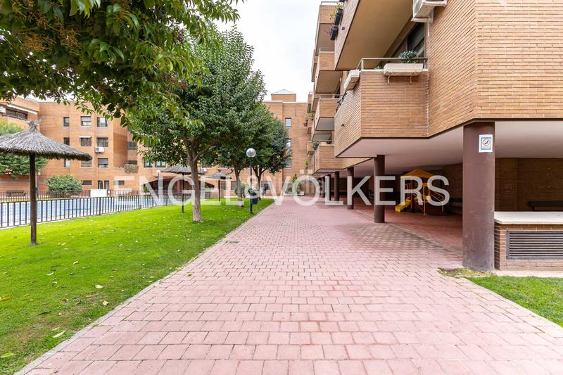 Foto 26843a9a-e2ca-43f0-b749-d01a35dbcdf1. Apartamento magnifico piso en avenida de europa en Madrid