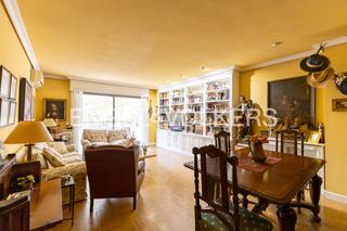 Apartament a Aravaca. Magnifico piso en avenida de europa