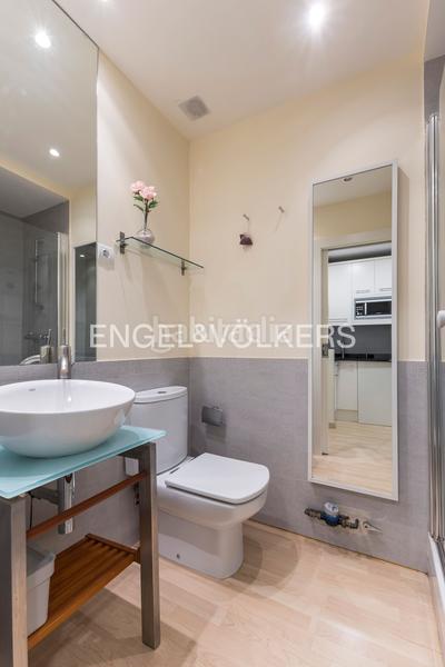 Foto 823ac11f-9d3a-4579-93b6-2bea0e6482e6. Piccolo appartamento con riscaldamento in Recoletos Madrid