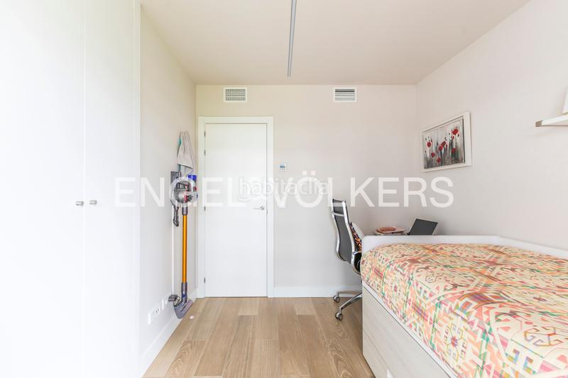 Foto 190bc20f-cd26-4b3a-a551-29b22efdb5e8. Appartement mit heizung parking pool in Imperial Madrid