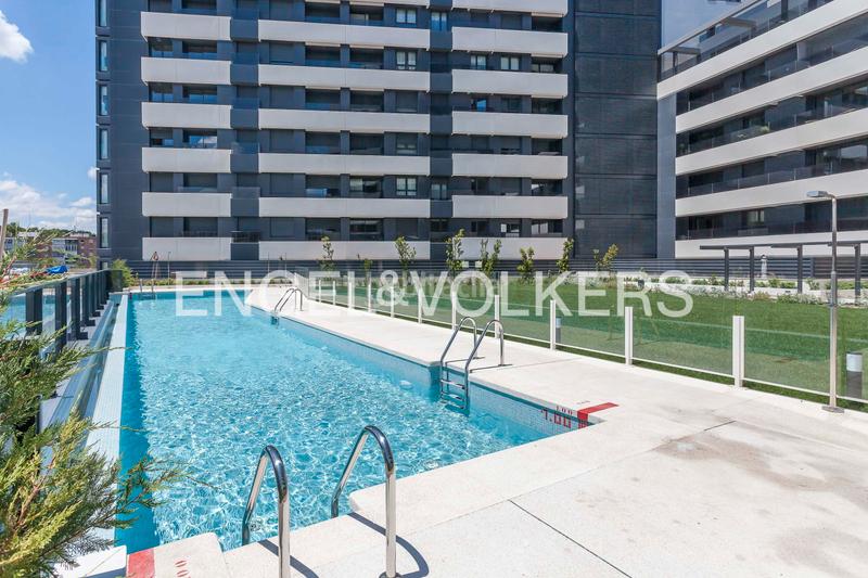 Foto 76f013e9-f88f-4270-955d-e7692945a61f. Appartement mit heizung parking pool in Imperial Madrid