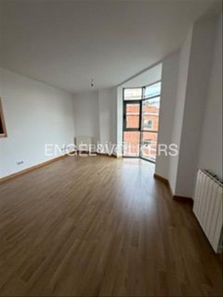 Foto 1b3d9160-b421-43d8-8e39-dfe8e46d146d. Affitto piccolo appartamento con riscaldamento parcheggio in Madrid