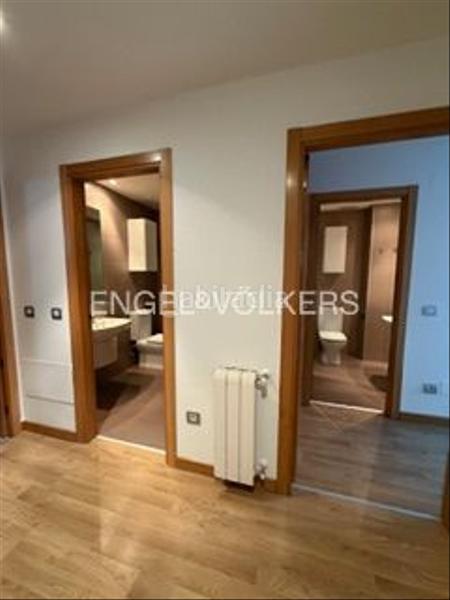 Foto 1ec49308-8225-4723-9ba6-3b8cd29ce43b. Lloguer apartament amb calefacció aparcament a Ríos Rosas-Nuevos Ministerios Madrid