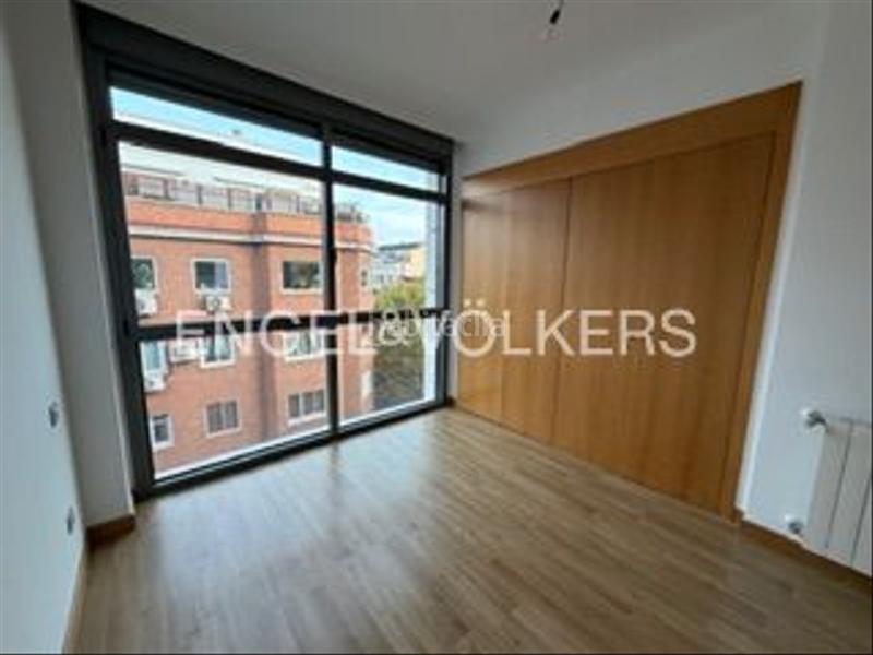 Foto b3a1dd91-3dd6-4f6e-821e-761ae19e7c9a. Lloguer apartament amb calefacció aparcament a Ríos Rosas-Nuevos Ministerios Madrid