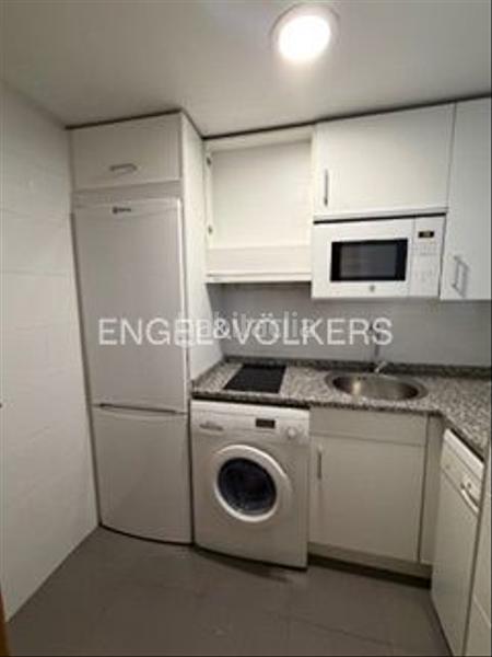 Foto b0468cb7-dd6a-482e-9905-e0c933f02644. Miete appartement mit heizung parking in Ríos Rosas-Nuevos Ministerios Madrid