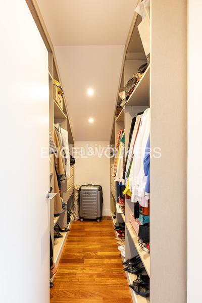 Foto 1ff95139-0b3d-47eb-b58d-4deb1f8b39a4. Duplex con riscaldamento parcheggio piscina in Monte el Pilar Majadahonda