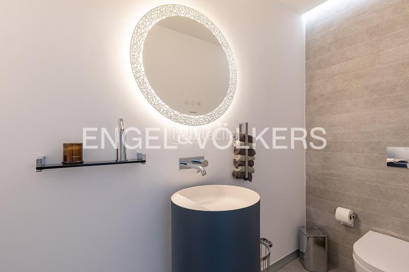 Foto 26d29200-a729-4d4d-920e-64720ff8c5b7. Duplex con riscaldamento parcheggio piscina in Monte el Pilar Majadahonda