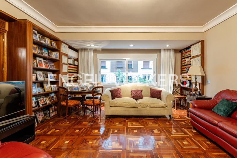 Foto c5789da2-53c3-49c6-adff-dfe2e7b2d462. Appartement mit heizung in Almagro Madrid