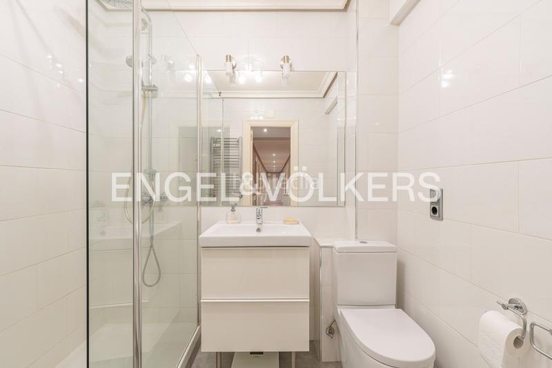 Foto d913c212-6ea8-47ef-b9be-31fbedfdb762. Appartement mit heizung in Almagro Madrid