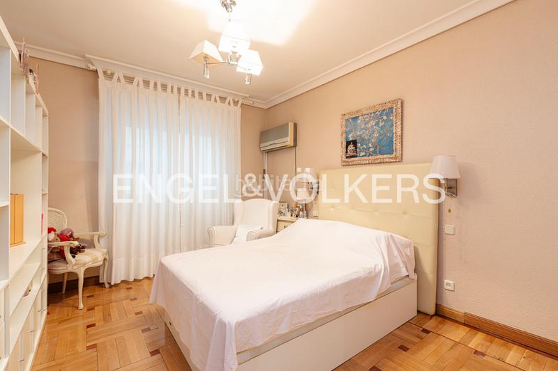 Foto e0333267-1e08-4d9d-b160-7dd87cfb45a2. Appartement mit heizung in Almagro Madrid