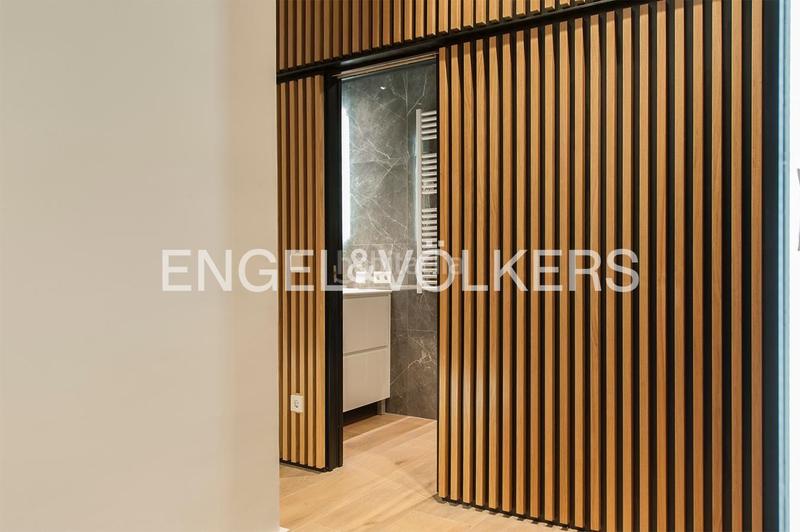 Foto ad88a27a-48e8-45bb-96f9-99be70510681. Piccolo appartamento con riscaldamento in Ríos Rosas-Nuevos Ministerios Madrid