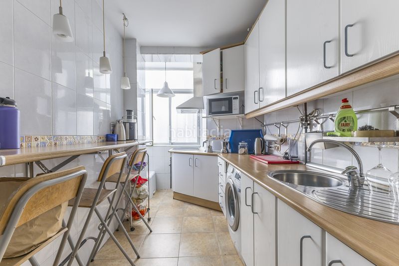 Apartamento luminoso piso exterior junto al retiro en Madrid - Imagen 18