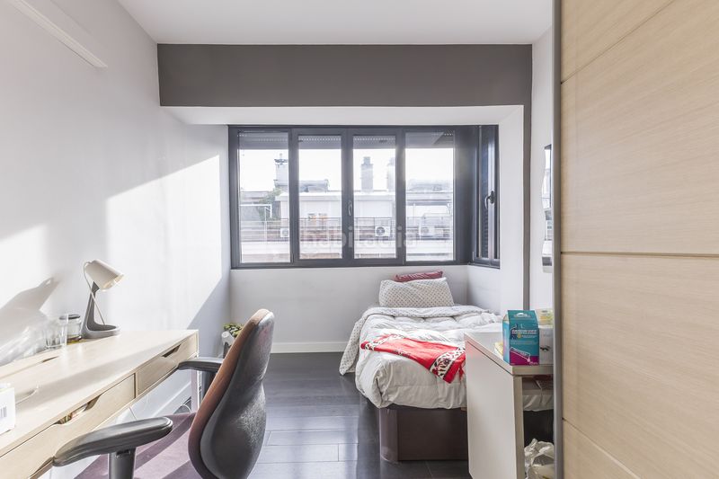 Apartamento luminoso piso exterior junto al retiro en Madrid - Imagen 21