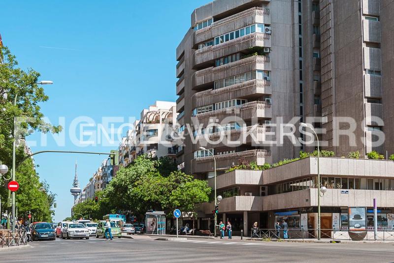 Foto 2bd4d2ef-877d-4a75-9509-527ad091da51. Alquiler apartamento piso amueblado en menéndez pelayo en Madrid