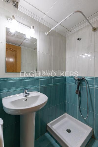 Foto f8955188-a4fe-4361-9ef2-9958f2a75430. Apartament amb calefacció aparcament a Costillares Madrid