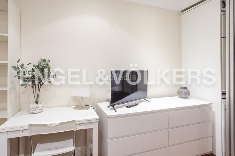 Foto 8af835ff-9d02-41d8-95cf-ee20b524f6b9. Location studio avec chauffage dans Almagro Madrid