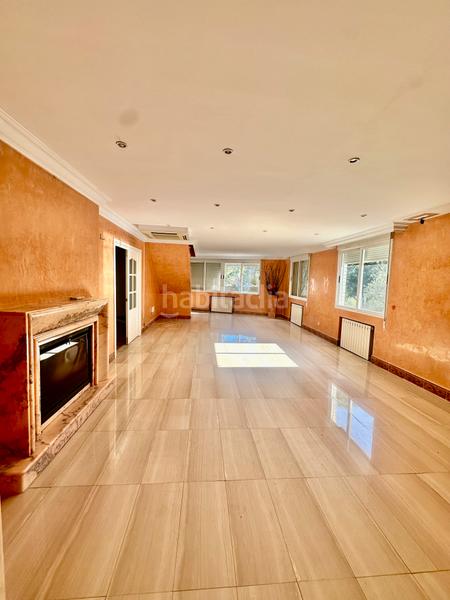 Foto 9d68e3e2-310e-45c5-8a7e-15e06384bb25. Casa amb calefacció aparcament a Parquelagos-Puente Nuevo Galapagar