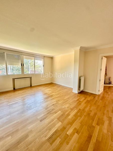 Foto a94b8a08-a655-4de2-b6c6-7070181a13ab. Casa amb calefacció aparcament a Parquelagos-Puente Nuevo Galapagar